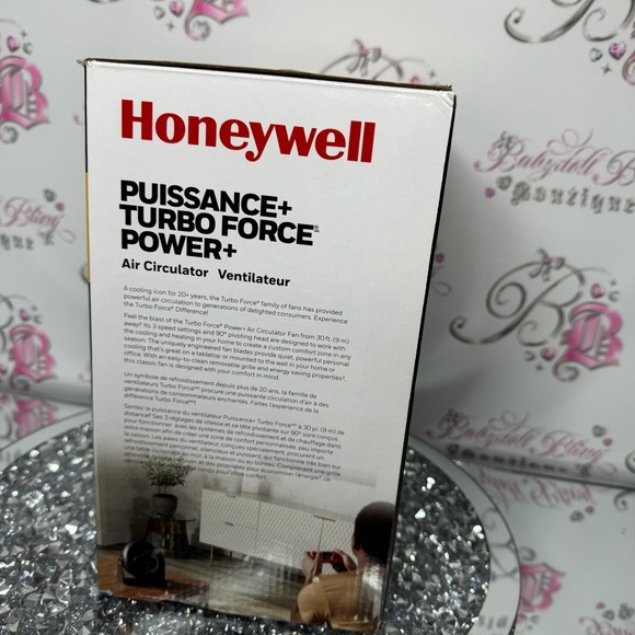 Honeywell fan 30ft turbo force black 3 speeds pivots quiet air fan cool down - Picture 2 of 5